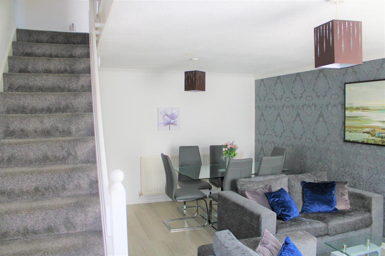 Homely And Budget Friendly 3 Bed House Sleeps 6 Free Parking! Milton Keynes Exterior foto